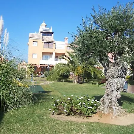 Bajo Con Terraza Piscina Y Jardin Apartment Sanlucar de Barrameda Exterior photo