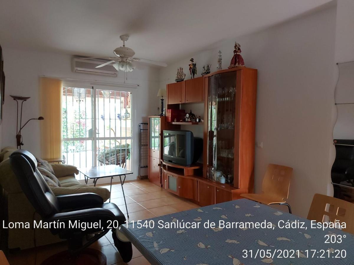 Bajo Con Terraza Piscina Y Jardin Sanlucar de Barrameda